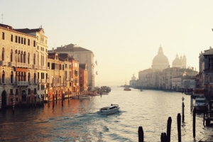 Venice’s 2022 Biennale through the eyes of a native. The Luminaire makes intellectual travel cool