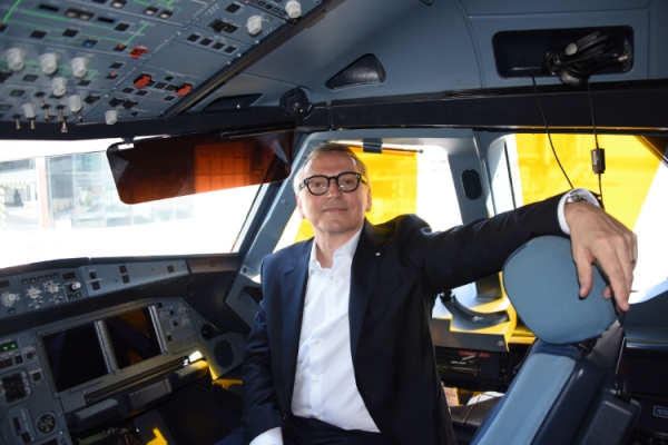 La Compagnie. CEO Vernet explains the reasons behind its success