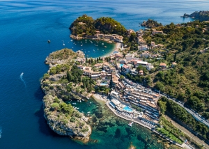Atlantis Bay. The 5-star property in Taormina of White Lotus fame