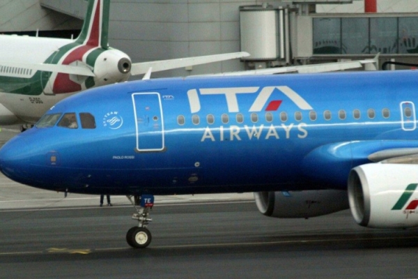 The Alitalia brand could return to the skies on long-haul routes