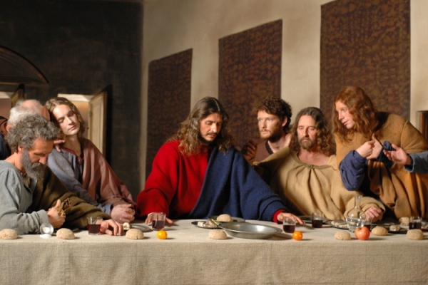 The Marche’s Frasassi Caves. Spectacular guided tours, speleo-adventures and a short movie inspired by "The Last Supper"