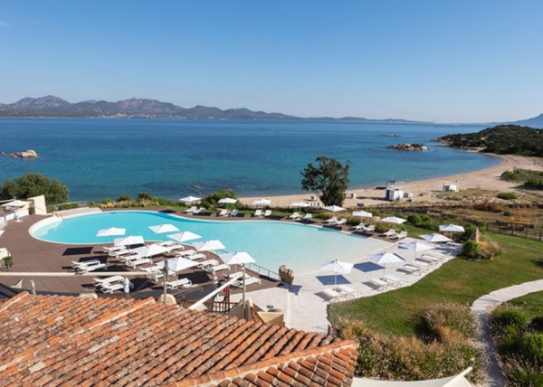 Summer gets into full swing at VRetreats’ Cala Cuncheddi 
