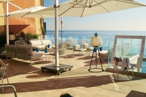 Sublimis Boutique Hotel: the charm of Camogli from the Sublu terrace 