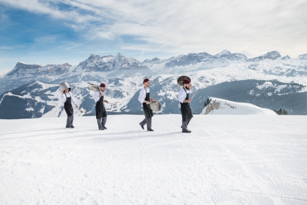 Alta Badia. Skiing and wine tastings in Dolomite ski lodges