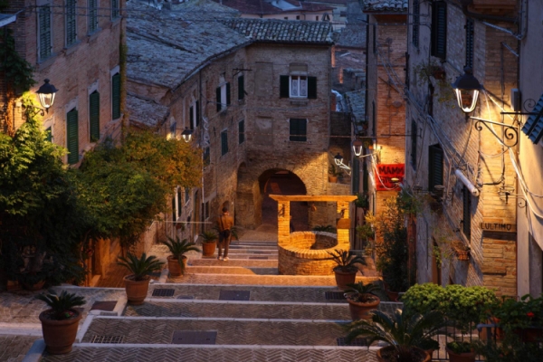 Nine charming towns and itineraries in the Marche’s Val Mivola
