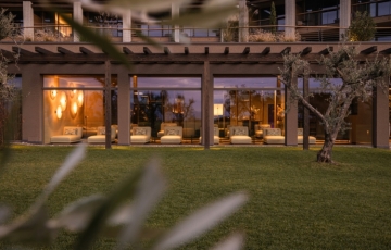 Romantic Christmas and Epiphany two-night stays on Lake Garda