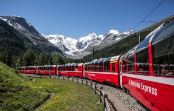 Switzerland’s Rhaetian Railway scenic trains
